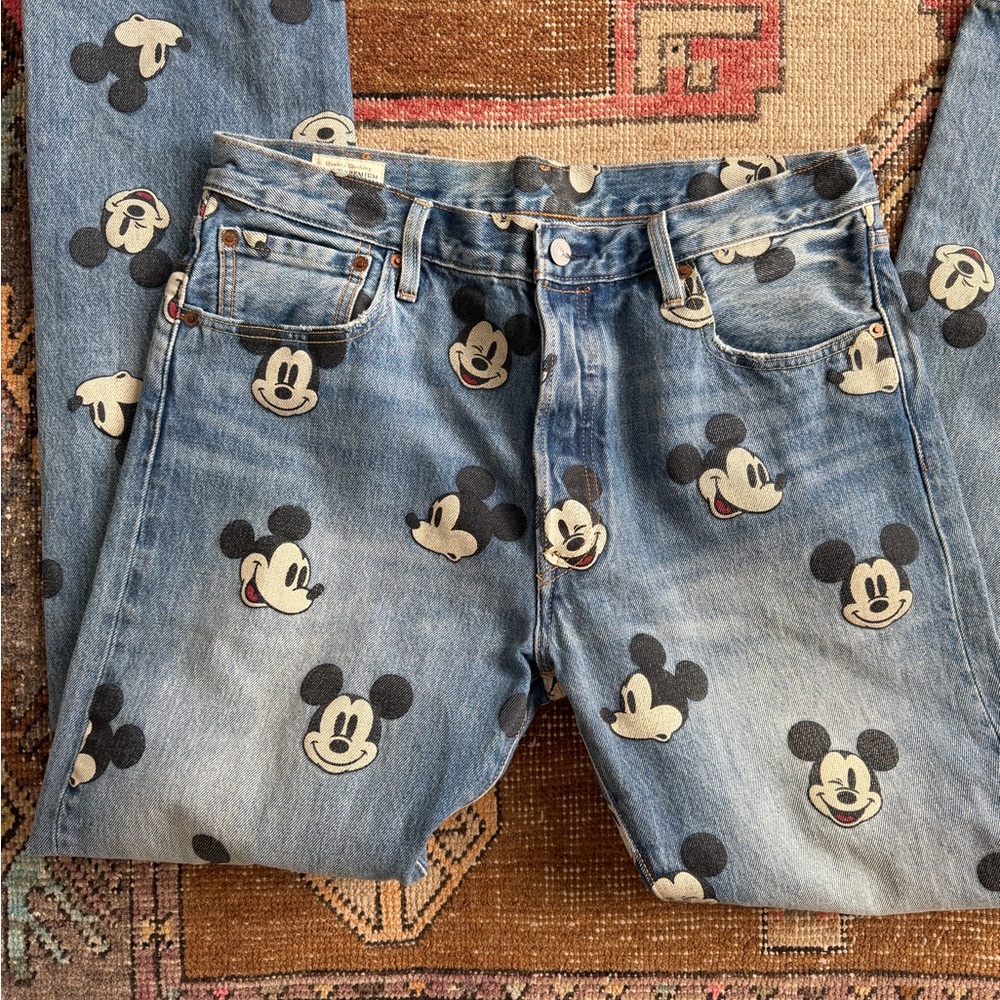Mickey Mouse X Levi’s 501 Disney Blue Jeans Collab Women’s Size W34 x L32 - Picture 2 of 11